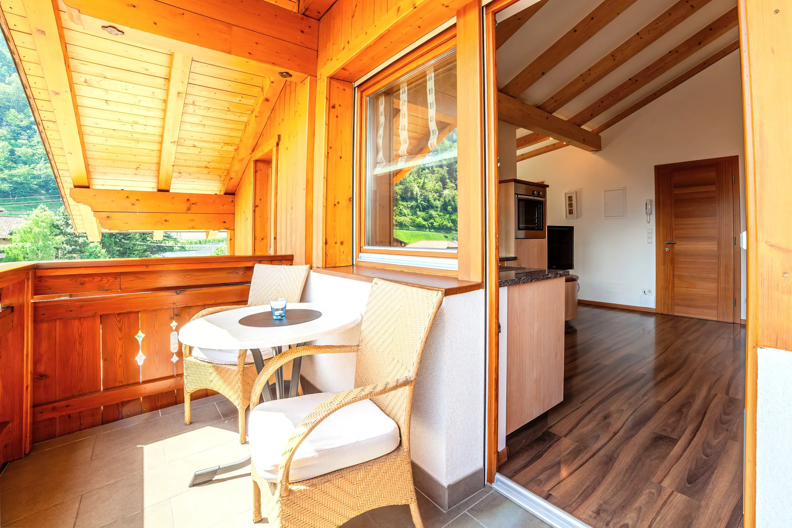 haus_tratter-0127-HDR-stabilize.jpg